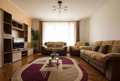 INCHIRIEZ apartament 3 camere decomandat,zona Vasile Aaron - 3