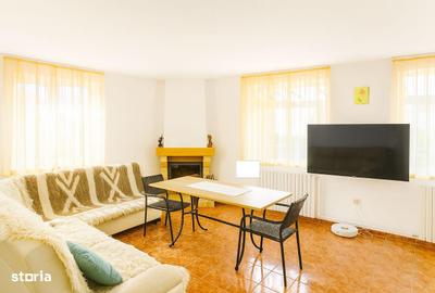 Casă cu 6 camere cu Teren 450 Mp în Tulnici - 12