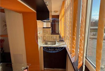 Apartament cu 3 camere în Central - 9