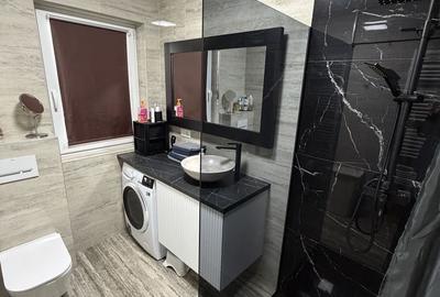 Apartament cu 3 camere decomandat în Central - 2