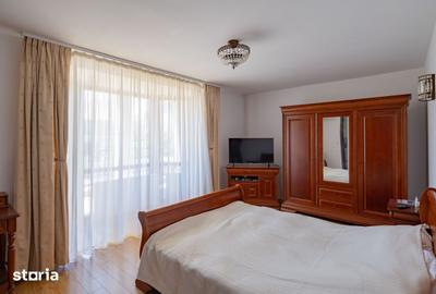 Casă cu 7 camere cu Teren 473 Mp în Sud - 13
