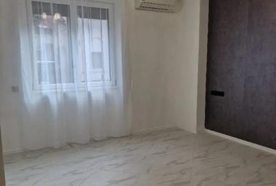 Apartament cu 5 camere semidecomandat în Romană - 11