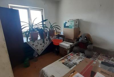 Apartament cu 4 camere decomandat în Dâmbul Rotund - 1