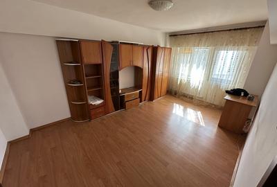 Apartament cu 2 camere decomandat, mobilat în Tomis II