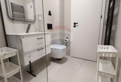 Apartament cu 3 camere decomandat, mobilat în Florești - 9