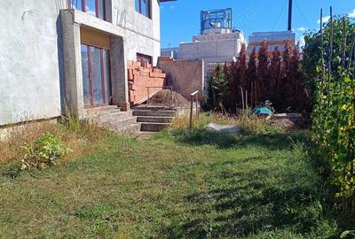 Casă cu 5 camere în Câmpinița - 12