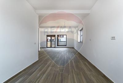 Casă cu 8 camere cu Teren 500 Mp în Tărlungeni - 26