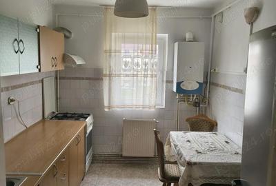 Apartament cu 2 camere decomandat în Hipodrom 3 - 3