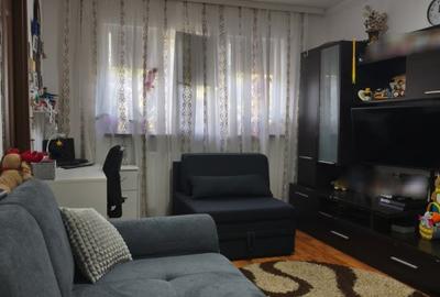 Vând apartament cu 2 camere, semidecomandat - 2