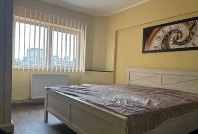Apartament 3 camere, decomandat - zona Centru Civic - 4