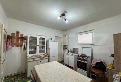 Casa de vanzare, cu 3 camere, 120 mp, 1080 mp teren, zona Si - 7