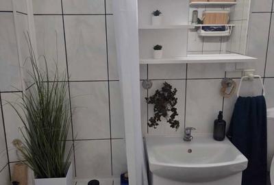 Apartament cu 2 camere decomandat în Valea Aurie - 8