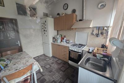 Duplex cu 3 camere cu Canalizare în Central - 15