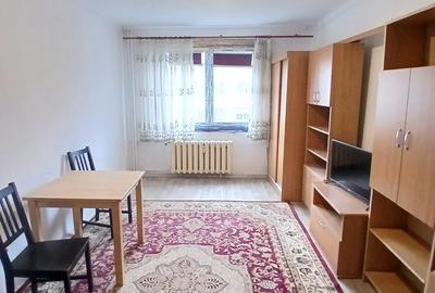Apartament cu 3 camere decomandat în Sebastian