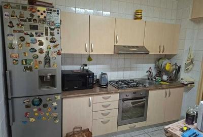 Apartament cald si incapator, trei camere, Calea Mosilor - 5