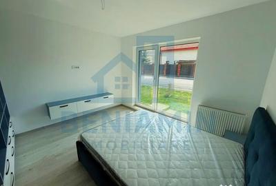 Apartament cu 2 camere decomandat în Tractorul - 5