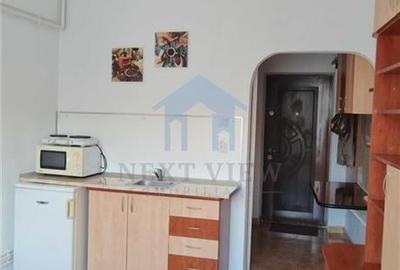 Garsoniera, Horea - 5
