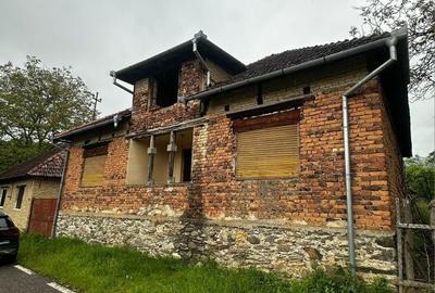 Casă cu 4 camere în Central - 6