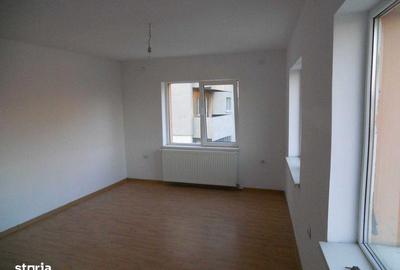 Apartament cu 3 camere în Central - 4