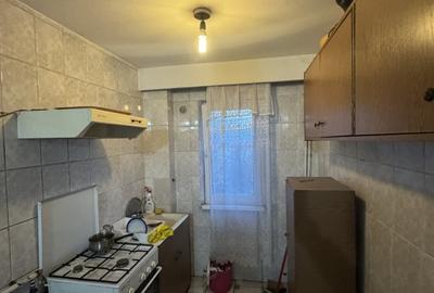 Apartament 2 camere parter- urgent - 1