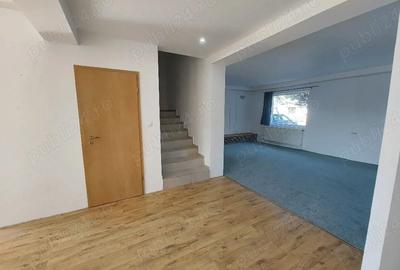 Casă cu Teren 500 Mp în Central - 8