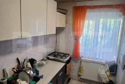 Aprtament de vanzare, cu 3 camere, zona Podul Ros - 14