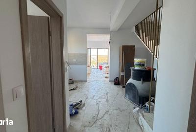 Casă cu 4 camere cu Teren 370 Mp în Ronaț - 12