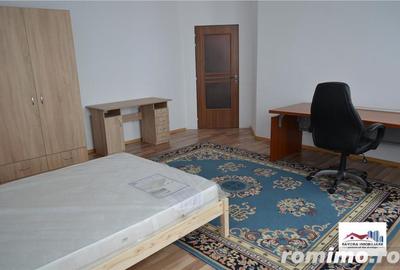 Apartament cu 3 Camere si 2 Bai de Inchiriat Zona Semicentrala - 2
