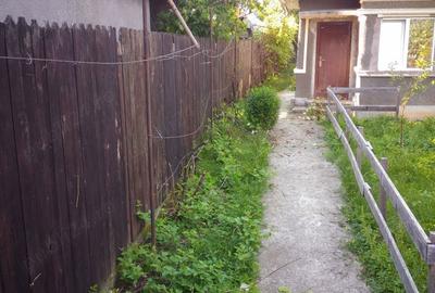 Casă cu 2 camere cu Teren 2536 Mp în Poienarii-Rali - 1