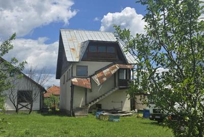 Brebu, Prahova, teren 2232mp + doua construc?ii in suprafa Brebu, Prahova, teren 2232mp + doua construc?ii in suprafa - 4