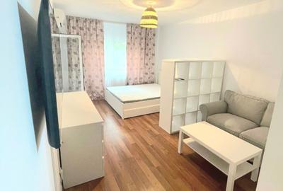 Garsonieră decomandată în Berceni - 2