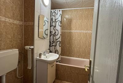 Apartament cu 3 camere decomandat în Central - 3