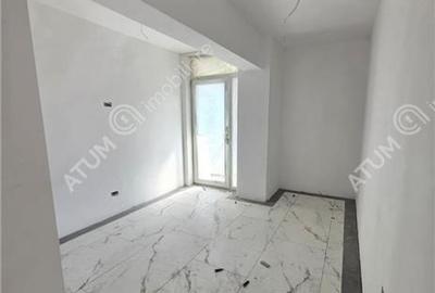 Apartament cu 3 camere semidecomandat în Aeroport - 2