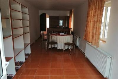 Spațiu comercial, de 50 mp, în Stejaru - 6