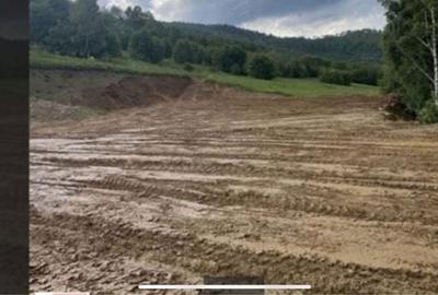 Teren de 1600 mp, în Vale