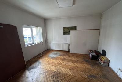 Vilă P+1 | Str. Vlad Județul 55 teren 300m | Birouri sau producție - 2