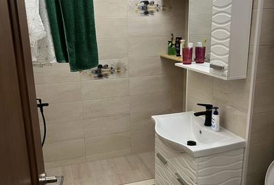 Apartament cu 2 camere decomandat în Mangalia - 1