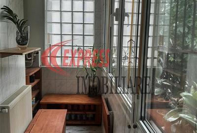 Apartament cu 4 camere semidecomandat, mobilat în 1 Decembrie 1918 - 4