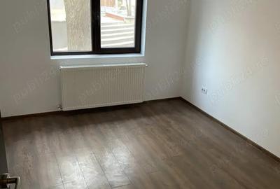 Apartament 3 camere situat zona confectii - 2