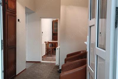 Spațiu comercial, de 62 mp, în P-ța Unirii - 2