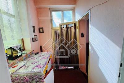 Casa de vanzare in Sibiu - individuala - teren 238 mp - 5