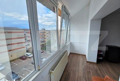 Apartament cu 2 camere semidecomandat în Cetate - 3