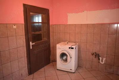Casă cu 4 camere cu Teren 1915 Mp în Central - 11