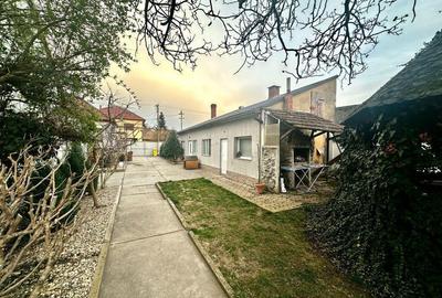 Casa moderna, 2 corpuri de cladire, teren 1000 mp, zona Aradul Nou - 12