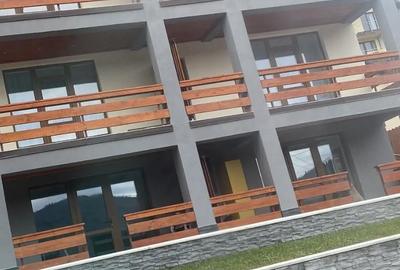 Apartament cu 2 camere decomandat în Central - 2