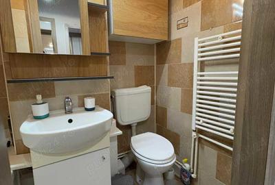 Inchiriez aparyament bacau piata sud estaj doi - 5