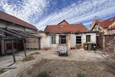 Casă cu 3 camere cu Teren 222 Mp în Cantemir