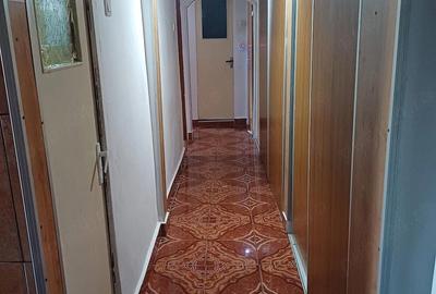 Apartament cu 3 camere decomandat în Central - 2