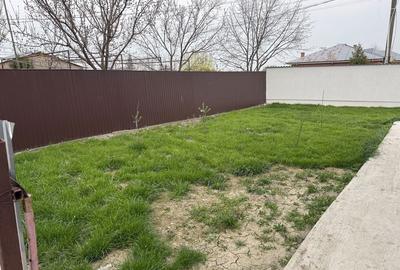 Casă cu 4 camere în Vulturu - 2