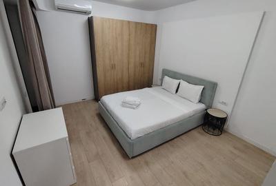 Apartament cu 2 camere decomandat, mobilat în Politehnica